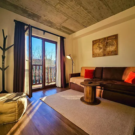 Estela De Altamira *