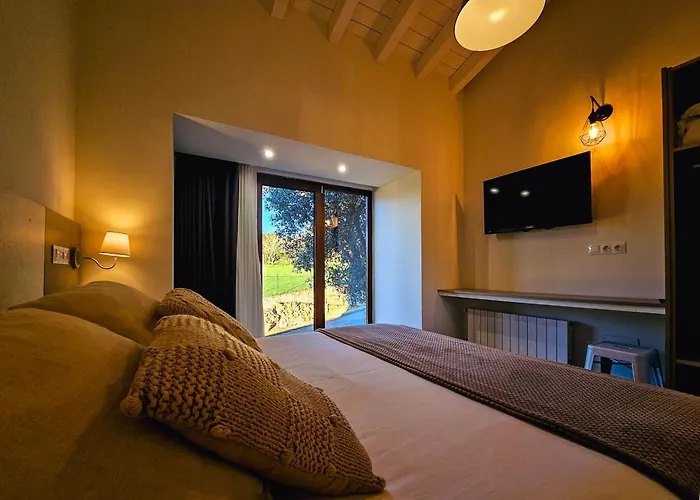 Estela De Altamira סנטילנה דל מר