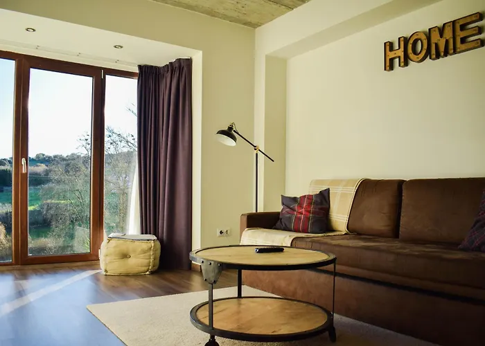 Estela De Altamira * Santillana del Mar