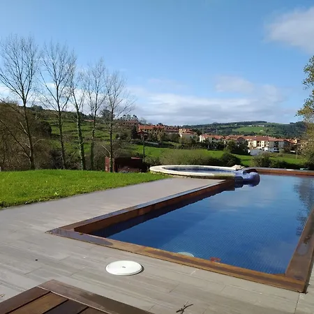 Estela De Altamira * سانتيانا ذيل مار